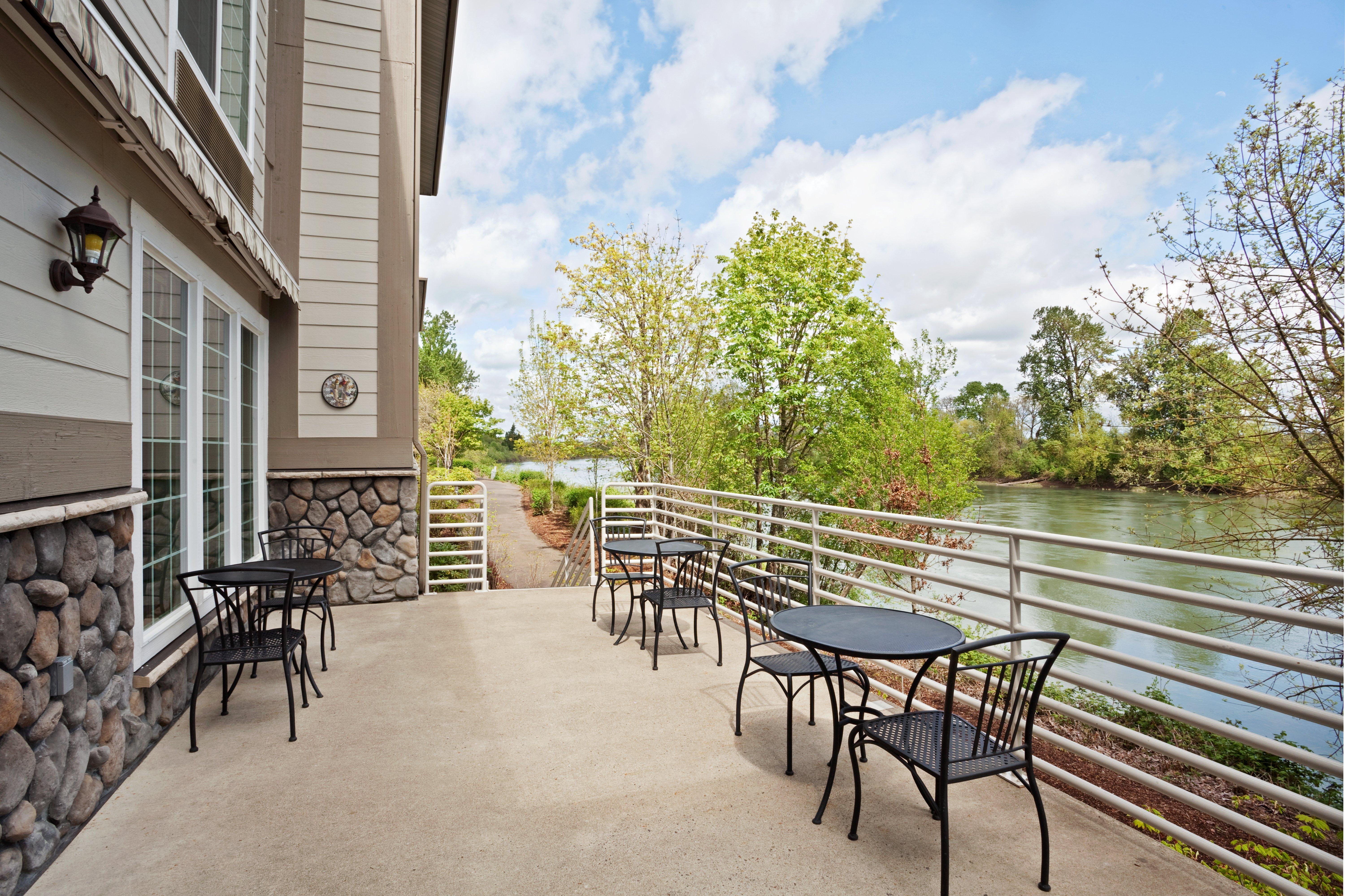 Holiday Inn Express Corvallis-On The River By Ihg Εξωτερικό φωτογραφία