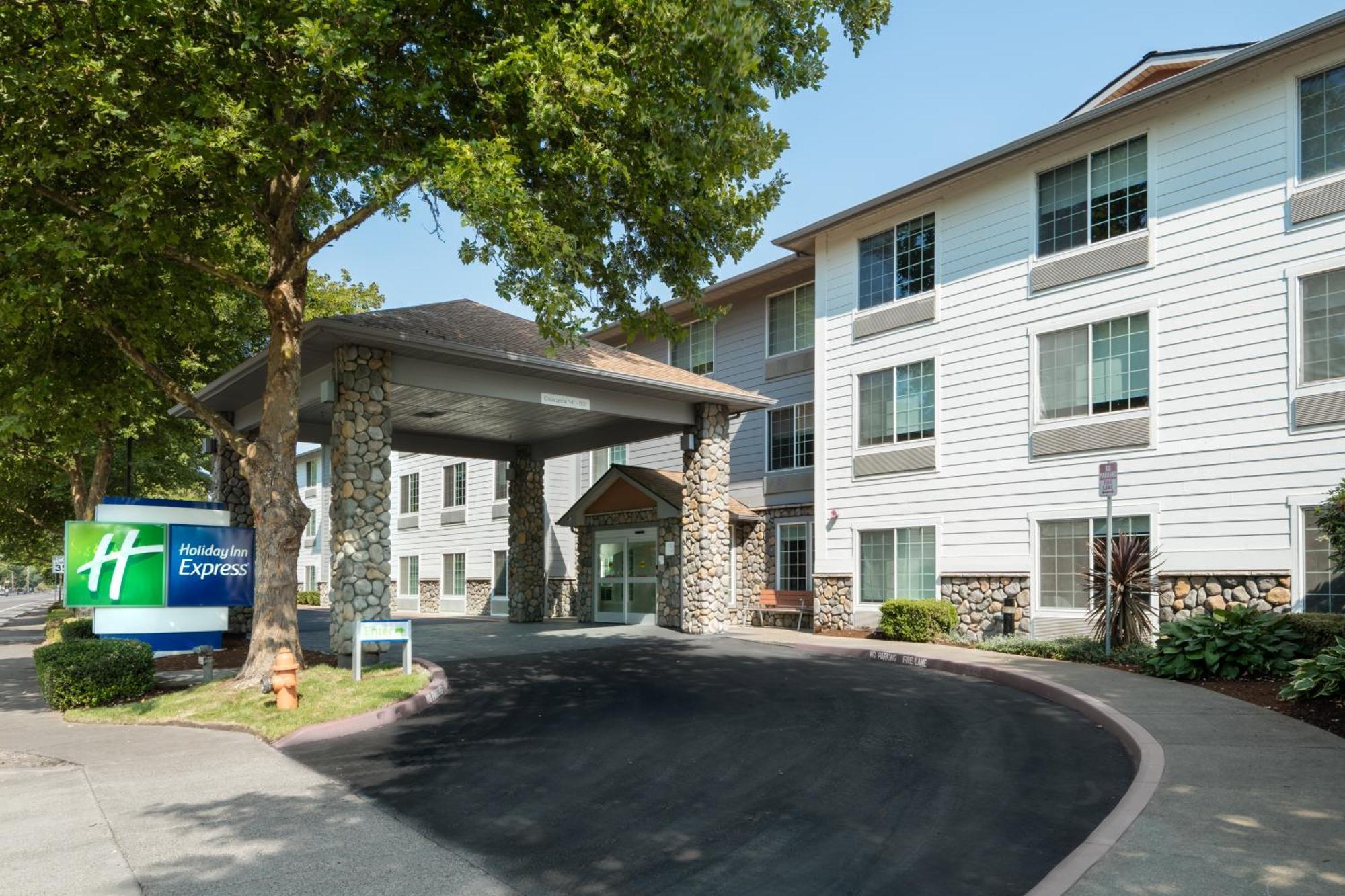 Holiday Inn Express Corvallis-On The River By Ihg Εξωτερικό φωτογραφία