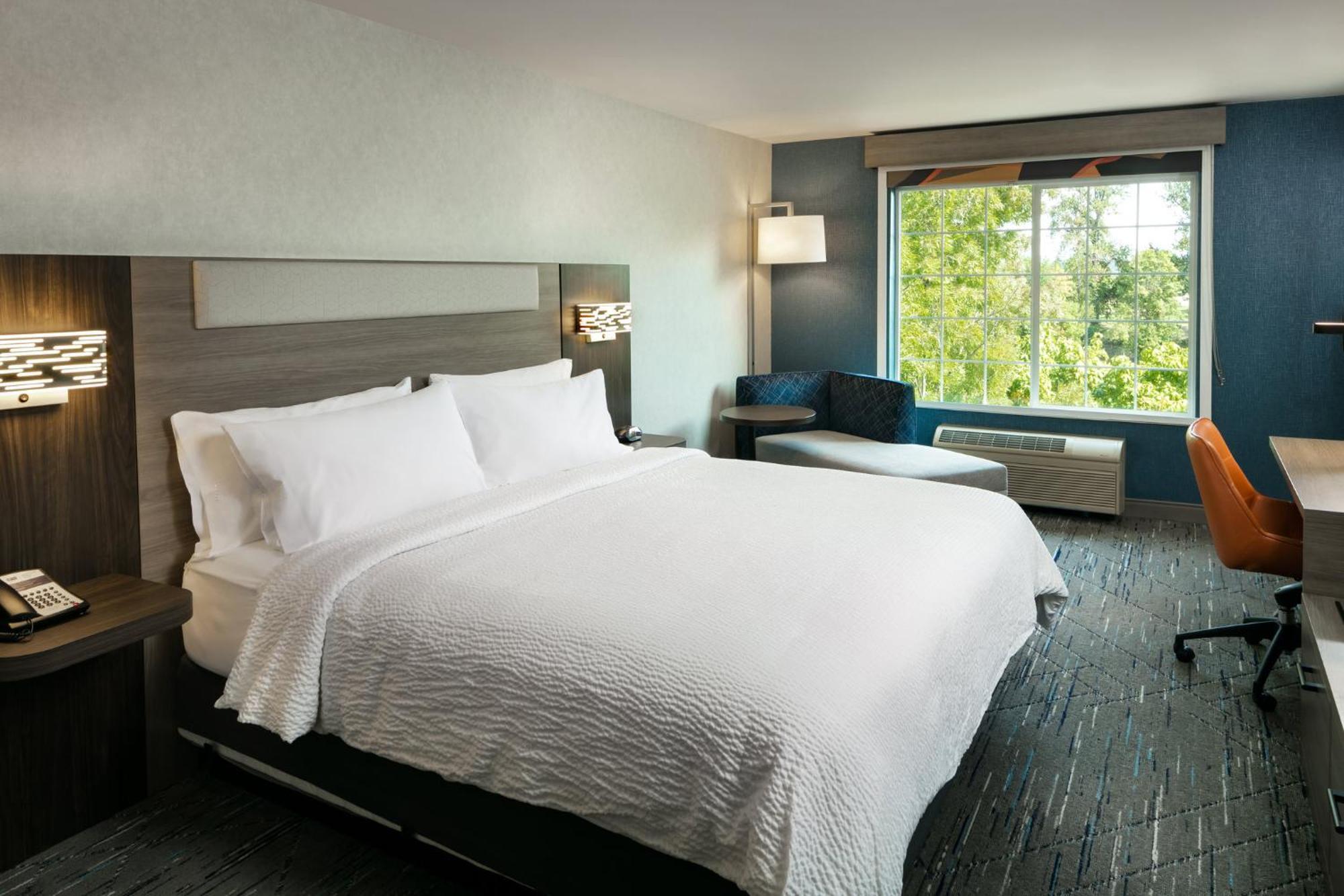 Holiday Inn Express Corvallis-On The River By Ihg Εξωτερικό φωτογραφία