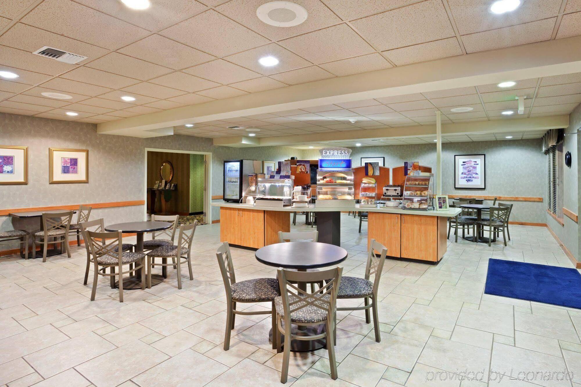 Holiday Inn Express Corvallis-On The River By Ihg Εξωτερικό φωτογραφία